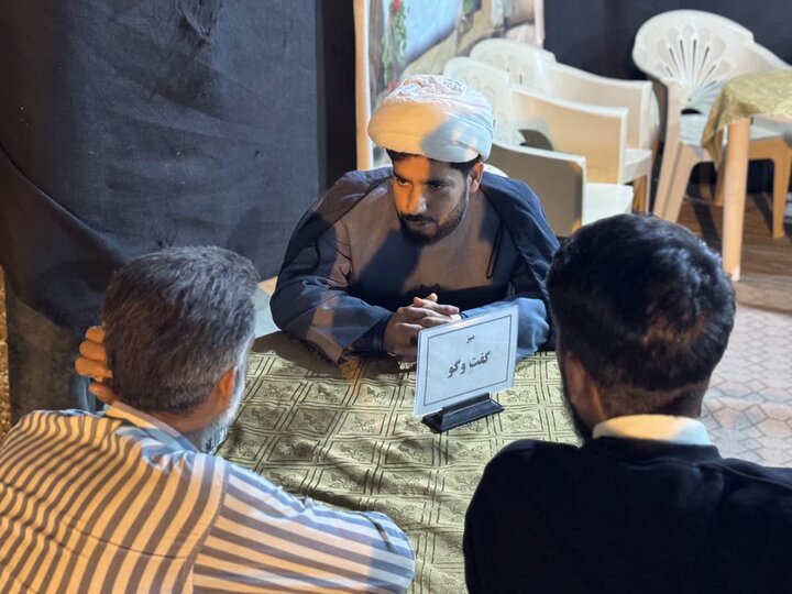 تصاویر/ فعالیت فرهنگی و تبلیغی موکب مدارس علمیه آیت اللّه اعتمادی درهشتاد و دومین تجمعات شبانه