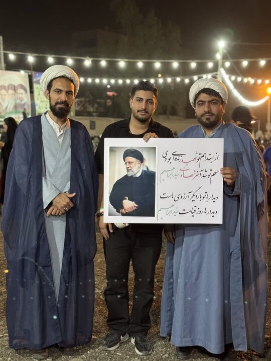 تصاویر/ فعالیت فرهنگی و تبلیغی موکب مدارس علمیه آیت اللّه اعتمادی درهشتاد و دومین تجمعات شبانه