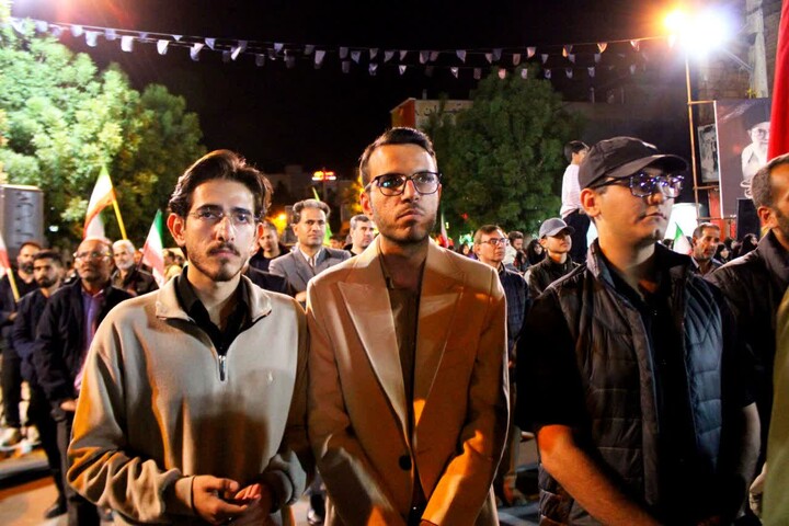 تصاویر/ اجتماع بزرگ مردم خرمدره در دفاع از انقلاب و کشور