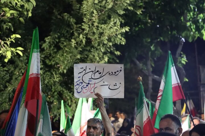 تصاویر/ در هشتاد و دومین شب اجتماع مردمی «شب‌های اقتدار» مردم شهیدپرور شهر سمنان