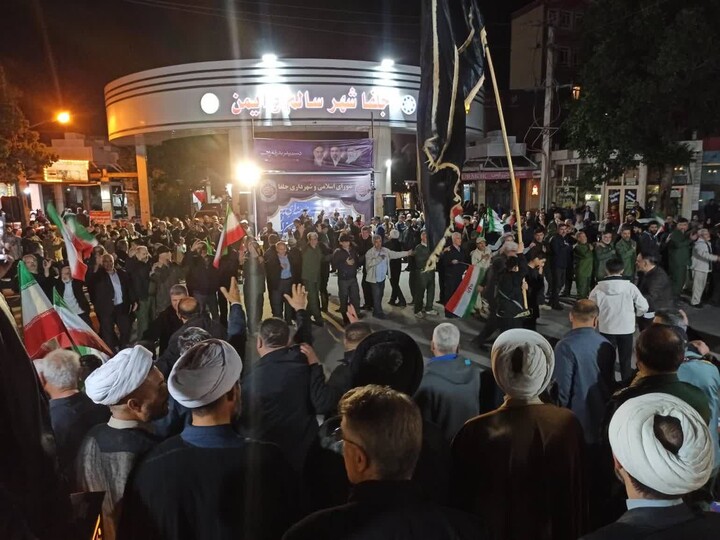 تصاویر / فریاد «هیهات منا الذله» در جلفا؛ مشت محکمی بر دهان یاوه‌گویان