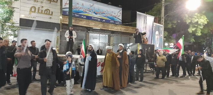 تصاویر/ هشتاد و یکمین شب حماسه حضور اسکوی ها در خیابان‌ها و میدان‌های شهر