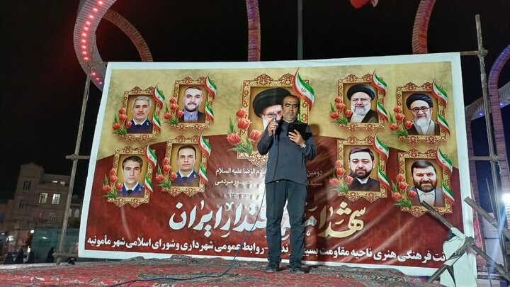 تصاویر/هشتاد و دومین شب حضور پرشور مردم ولایتمدار مامونیه در تجدید بیعت با آرمان‌های انقلاب