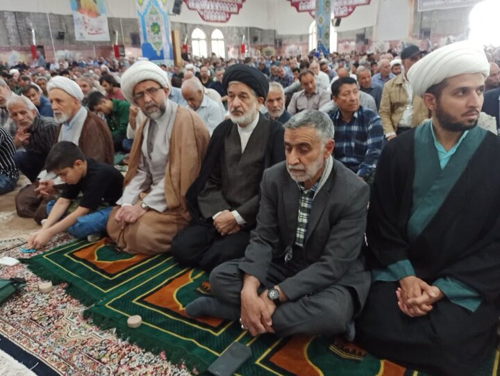 تصاویر/ نمازعبادی سیلسی جمعه کاشان