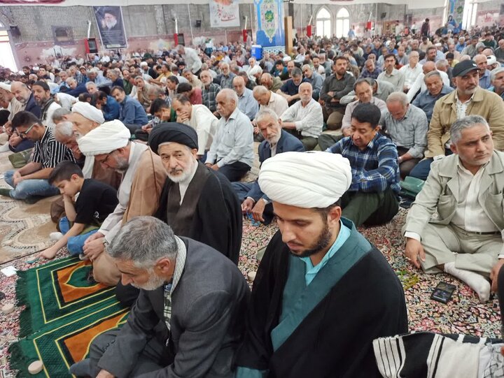 تصاویر/ نمازعبادی سیلسی جمعه کاشان