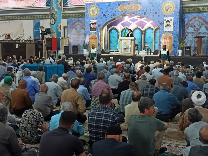 تصاویر/ نمازعبادی سیلسی جمعه کاشان