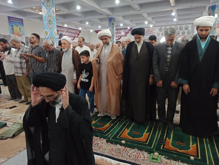 تصاویر/ نمازعبادی سیلسی جمعه کاشان