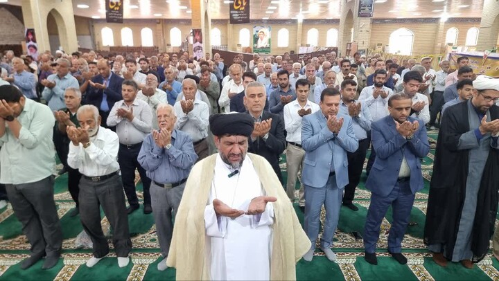 نماز جمعه گناوه به روایت تصویر
