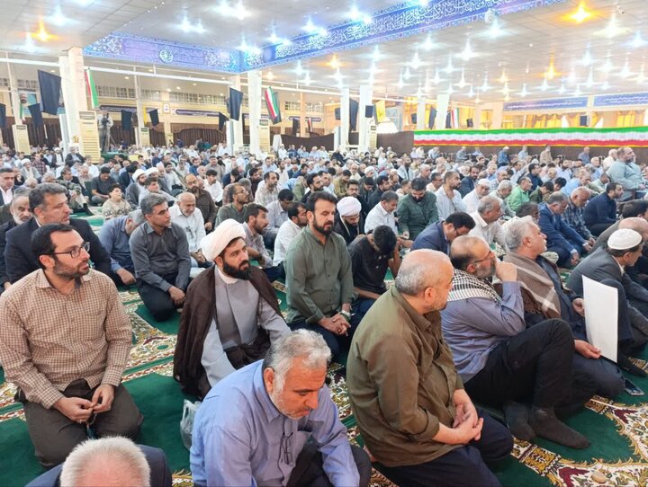 تصاویر/ آیین عبادی سیاسی نمازجمعه امروز بندر بوشهر