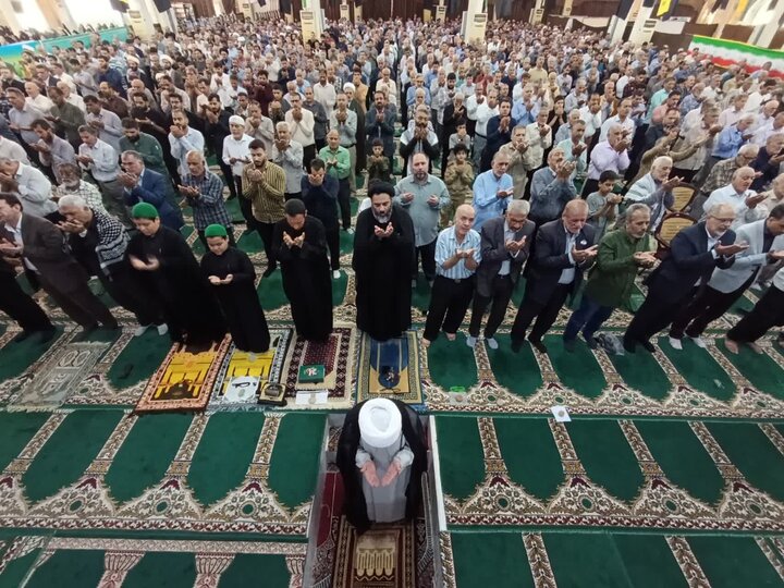 تصاویر/ آیین عبادی سیاسی نمازجمعه امروز بندر بوشهر