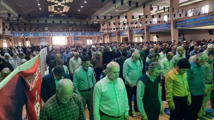 تصاویر/اقامه نماز عبادی سیاسی جمعه در خمین