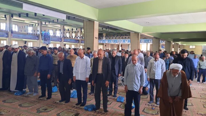 تصاویر/اقامه نماز عبادی سیاسی جمعه در خمین