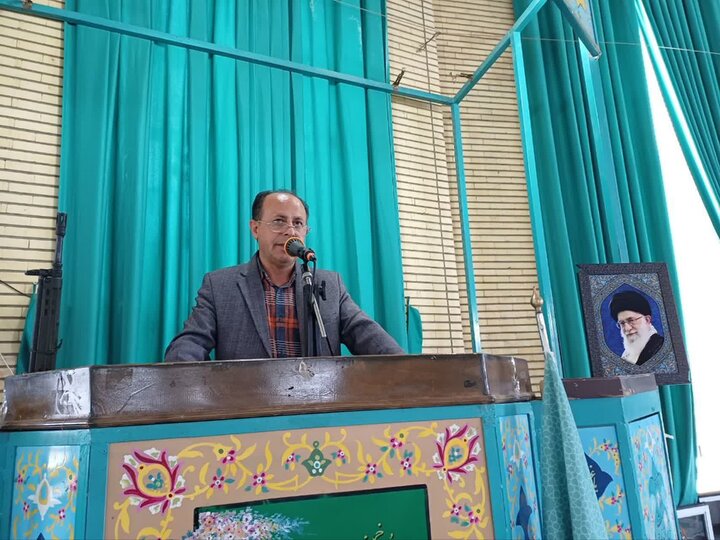 تصاویر/اقامه نماز عبادی سیاسی جمعه در زرندیه
