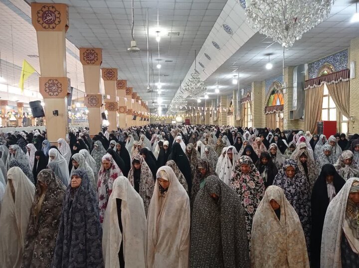 تصاویر/ اقامه نماز جمعه در پاکدشت