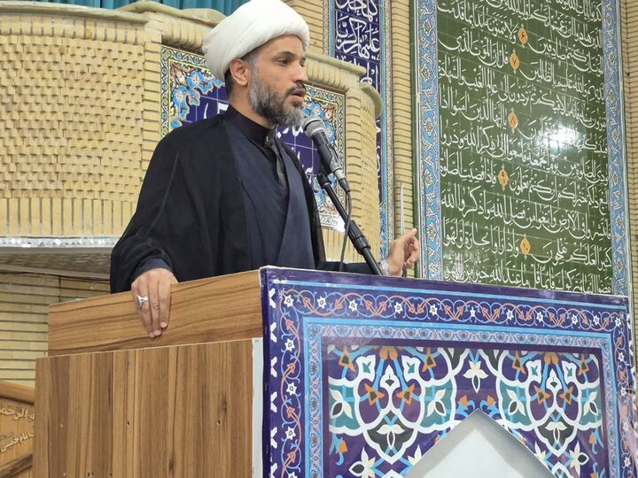 تصاویر/ اقامه نماز جمعه در پاکدشت