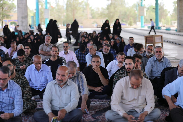 تصاویر/ برگزاری دعای ندبه در گلزار شهدای خلدبرین یزد