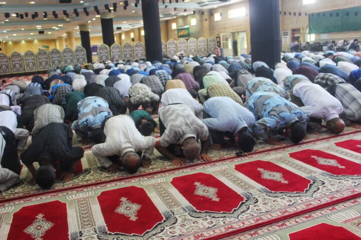 نماز جمعه کنگان به روایت تصویر
