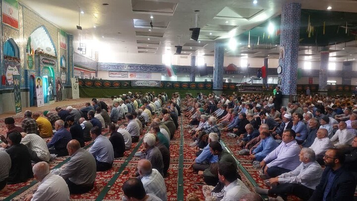تصاویر| نماز جمعه عبادی سیاسی بیرجند