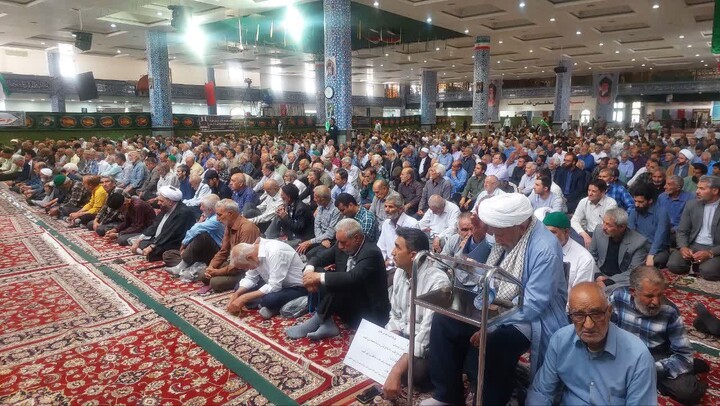 تصاویر| نماز جمعه عبادی سیاسی بیرجند