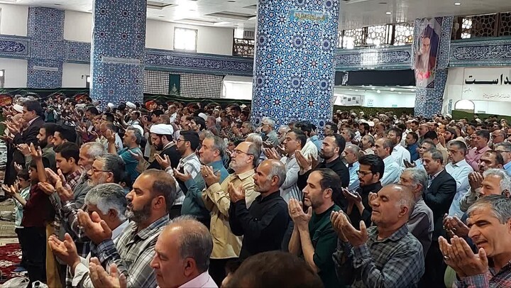 تصاویر| نماز جمعه عبادی سیاسی بیرجند