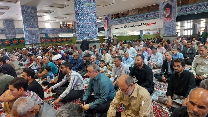 تصاویر| نماز جمعه عبادی سیاسی بیرجند