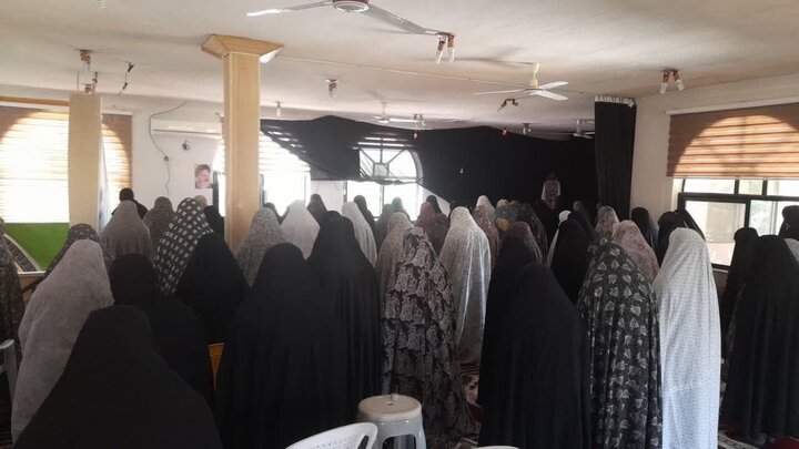 تصاویر/ نماز عبادی سیاسی جمعه سرخ رود
