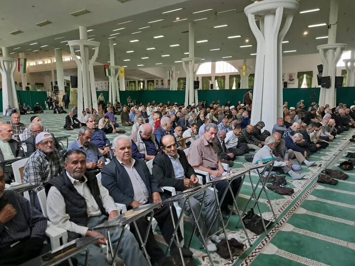 تصاویر/ نماز عبادی سیاسی جمعه شهرستان نوشهر