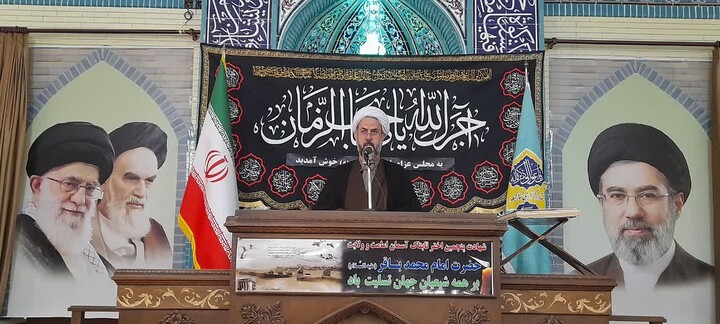 تصاویر/ اقامه نماز عبادی سیاسی جمعه در اسکو