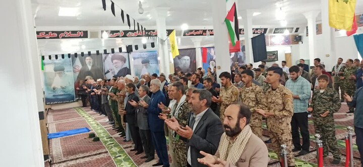 تصاویر/ اقامه نماز عبادی سیاسی جمعه در دندی