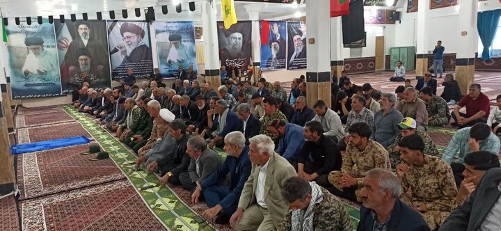 تصاویر/ اقامه نماز عبادی سیاسی جمعه در دندی