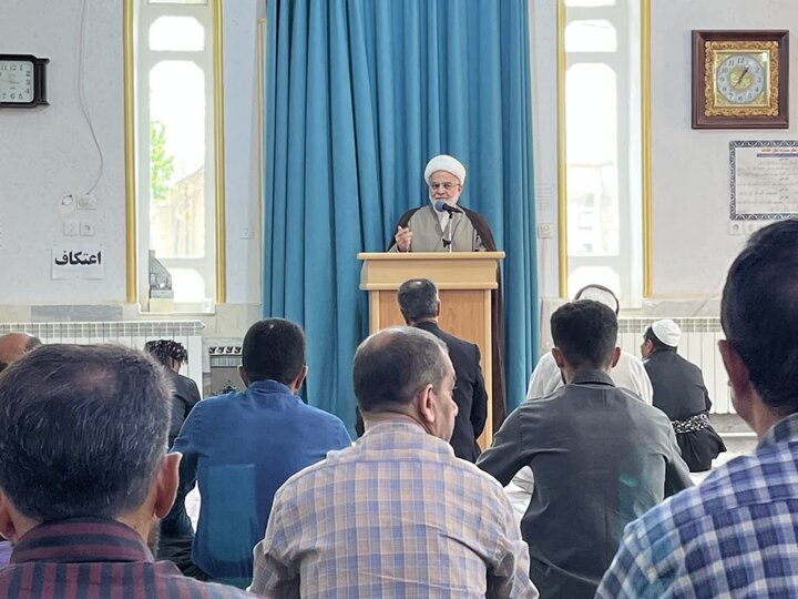 تصاویر/ دیدار و سرکشی نماینده ولی‌فقیه در کردستان از روستای تودارروته از توابع سنندج
