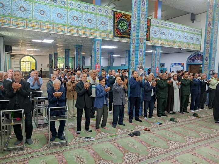 تصاویر/ اقامه نماز عبادی سیاسی جمعه در طارم