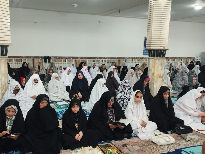 تصاویر/ اقامه نماز عبادی سیاسی جمعه در لیلان