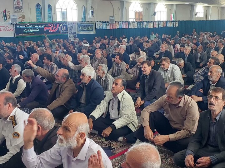 تصاویر / اقامه نماز جمعه بهار