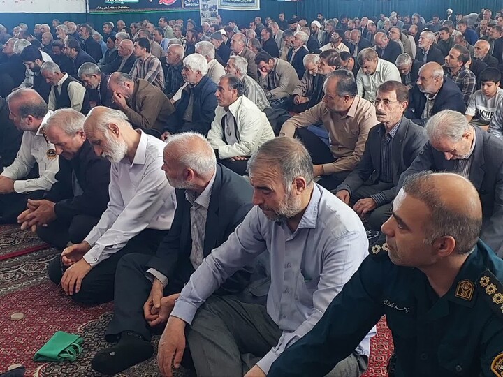 تصاویر / اقامه نماز جمعه بهار