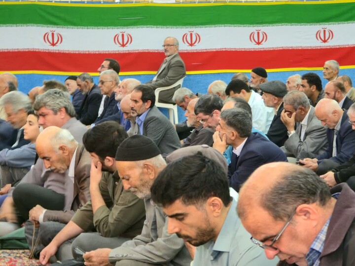 تصاویر / اقامه نماز جمعه در تویسرکان