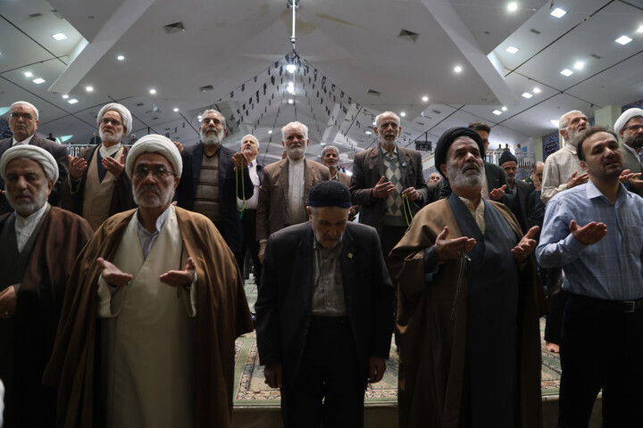 تصاویر /  اقامه نماز جمعه ۱ خرداد همدان