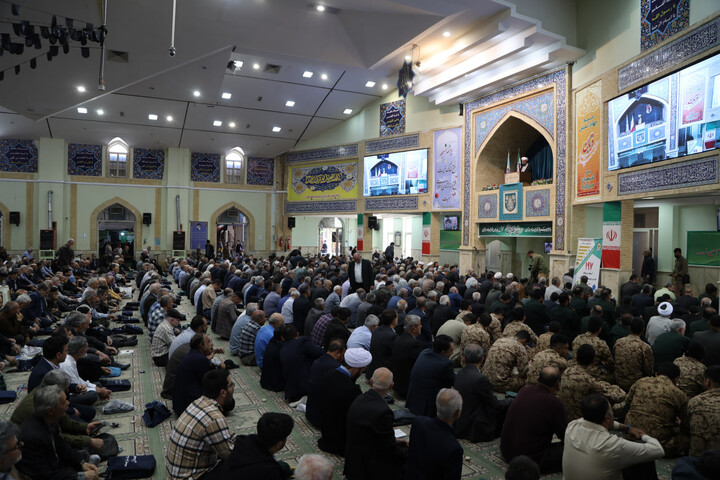 تصاویر /  اقامه نماز جمعه ۱ خرداد همدان