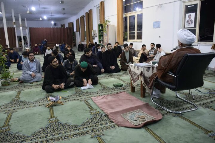 تصاویر/ جلسه درس اخلاق امام جمعه شهرستان بابل
