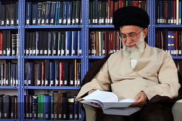 اُنس با کتاب؛ مطالبه فرهنگی رهبر شهید