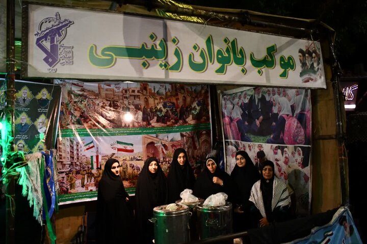 تصاویر/ طنین دوباره فریاد «لبیک یا خامنه‌ای» در سلماس؛ در استمرار خروش انقلابی مردم در دفاع از ایران اسلامی