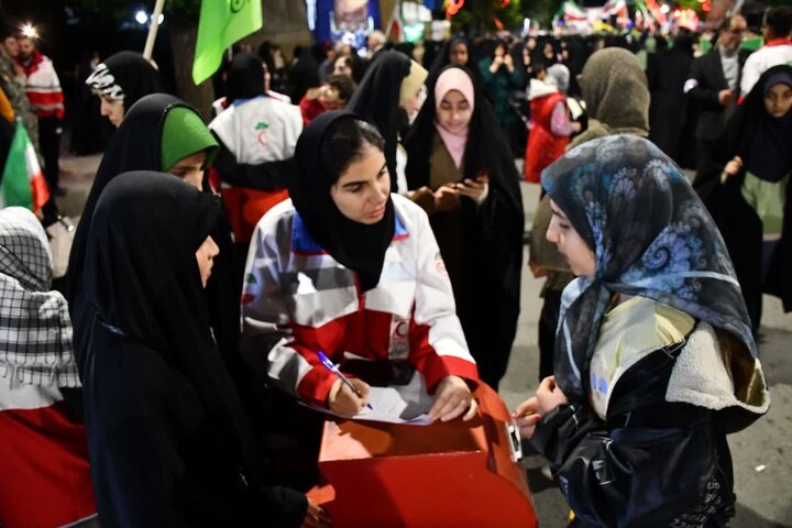 تصاویر/ طنین دوباره فریاد «لبیک یا خامنه‌ای» در سلماس؛ در استمرار خروش انقلابی مردم در دفاع از ایران اسلامی