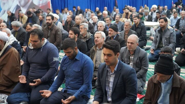 تصاویر/ اقامه نماز استغاثه در خوی