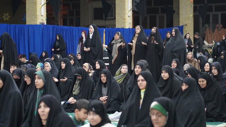 تصاویر/ اقامه نماز استغاثه در خوی