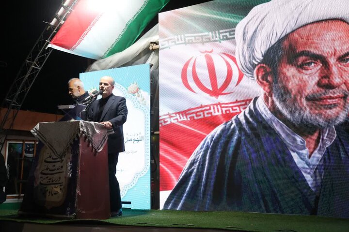 تصاویر/ تداوم حمایت های خیابانی مردم ارومیه در نظام اسلامی و نیروهای مسلح