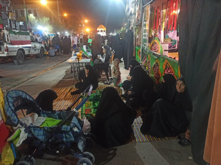تصاویر/ برازجانی‌ها سنگر خیابان را خالی نمی‌کنند