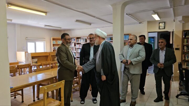 تصاویر/بازدید نماینده ولی‌فقیه در کردستان از دانشگاه مذاهب اسلامی واحد سنندج