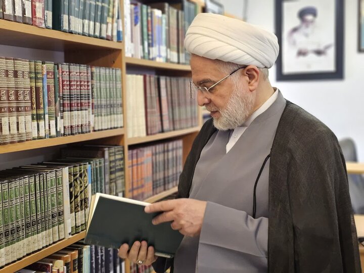 تصاویر/بازدید نماینده ولی‌فقیه در کردستان از دانشگاه مذاهب اسلامی واحد سنندج