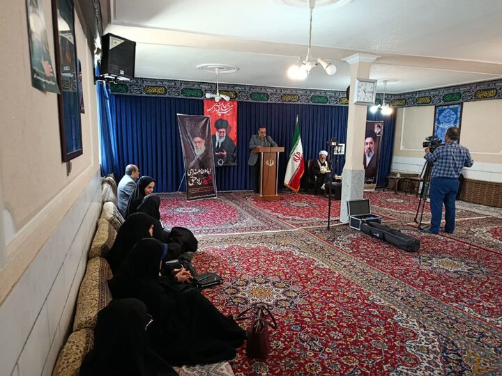 تصاویر/نشست نماینده ولی فقیه در استان مرکزی با رئیس دانشگاه علوم پزشکی اراک
