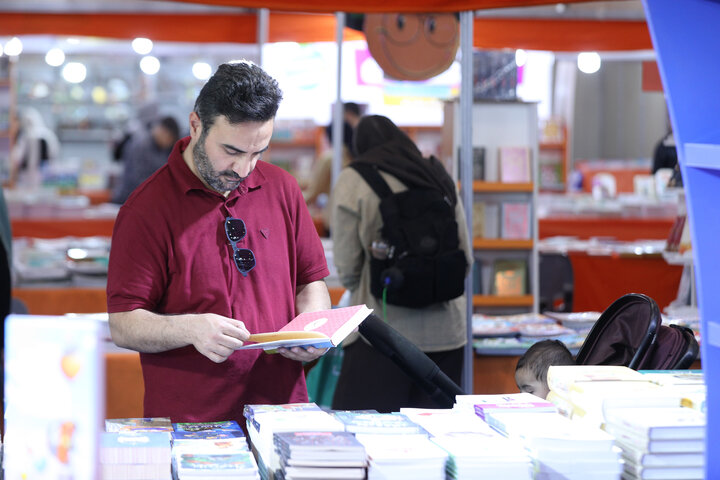 تصاویر/ نمایشگاه کتاب کودک و نوجوان میناب